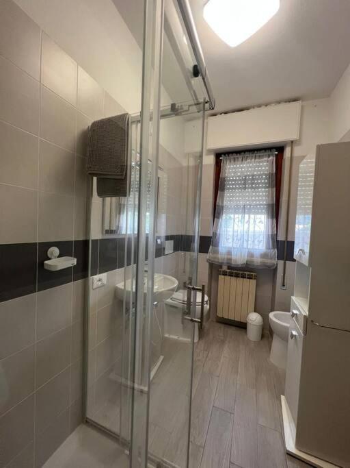 Appartamento Sunflower Viareggio Exterior photo